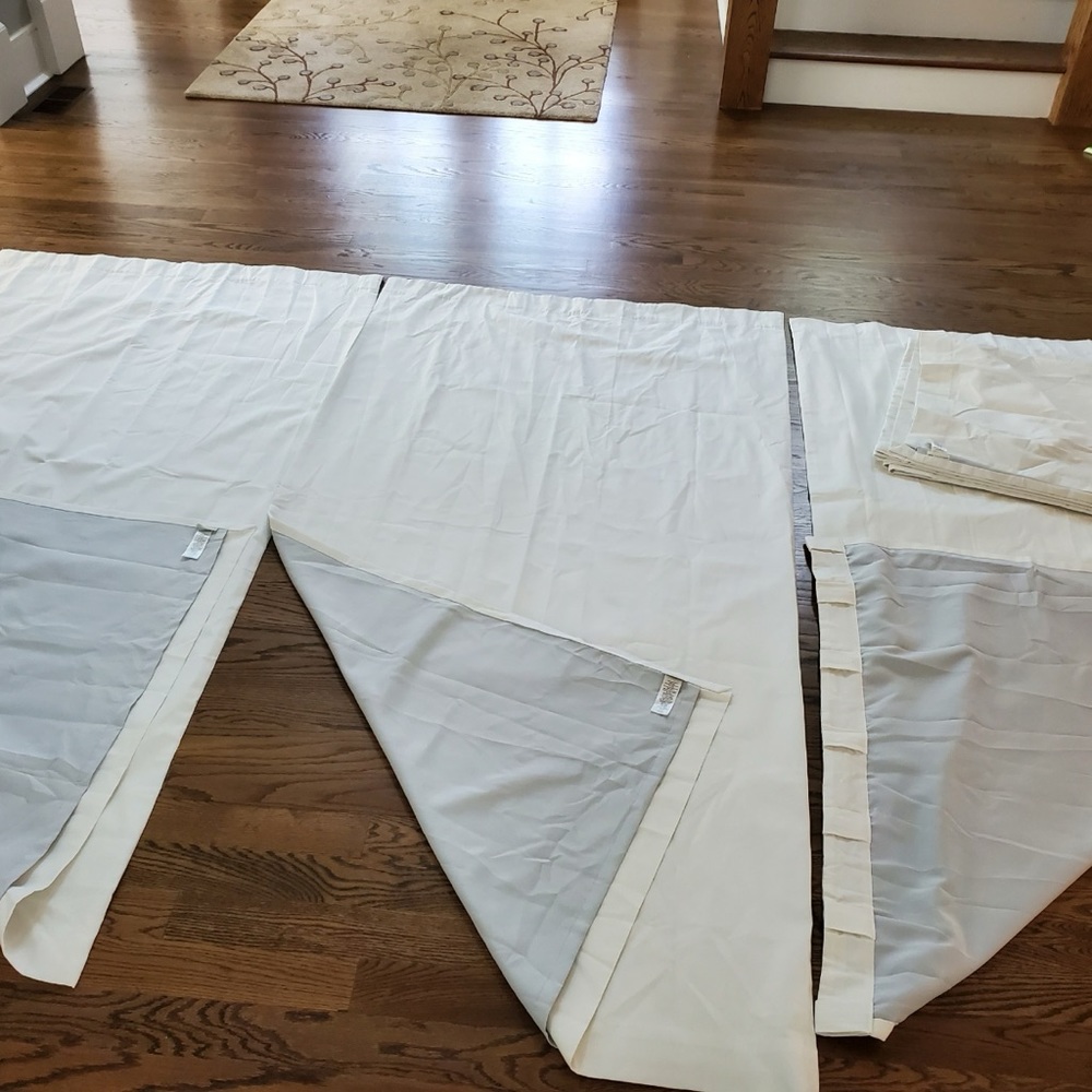 Curtains black out. Pottery barn kids. Used for about a month excellent conditio